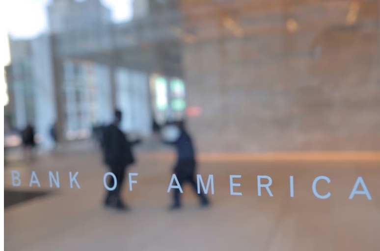 El reporte de Bofa Global Research recomendó sobreponderar el peso de los activos argentinos, en particular bancos y energéticas, en las carteras de inversión (Reuters)