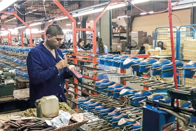 El sector calzado y el textil mostraron subas del 3,7% en abril.