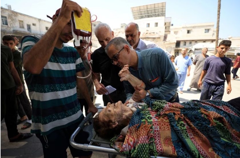 La iglesia albergaba a cerca de 600 personas, entre ellas cristianos y musulmanes, al momento del bombardeo (REUTERS/Dawoud Abu Alkas)