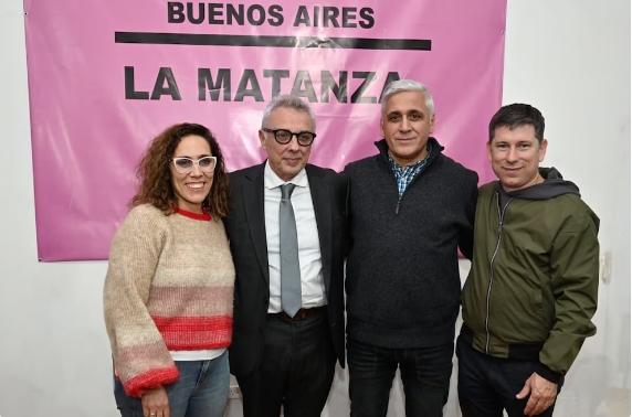 Julio Zamora y Pablo Domenichini juntos en una actividad electoral en La Matanza
