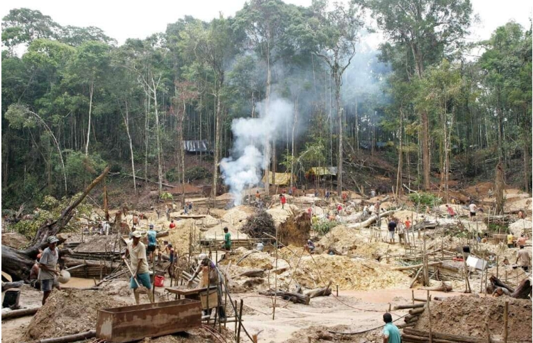 La minería en muchos países de LATAM está dañando el ecosistema y generando una forma de esclavitud en los pueblos originarios