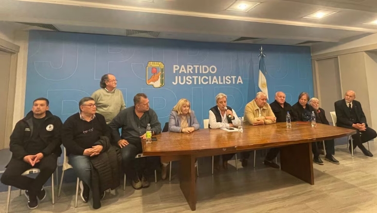 Abel Furlán, titular de la UOM, en una reunión en el PJ para desafiar a la CGT