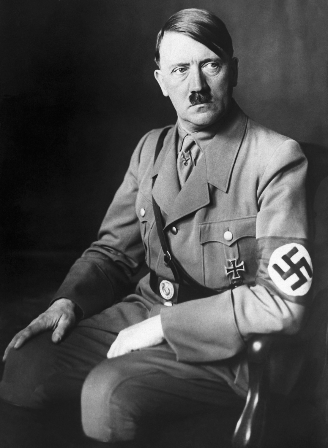 Adolf Hitler. Hulton-Deutsch Collection / Corbis