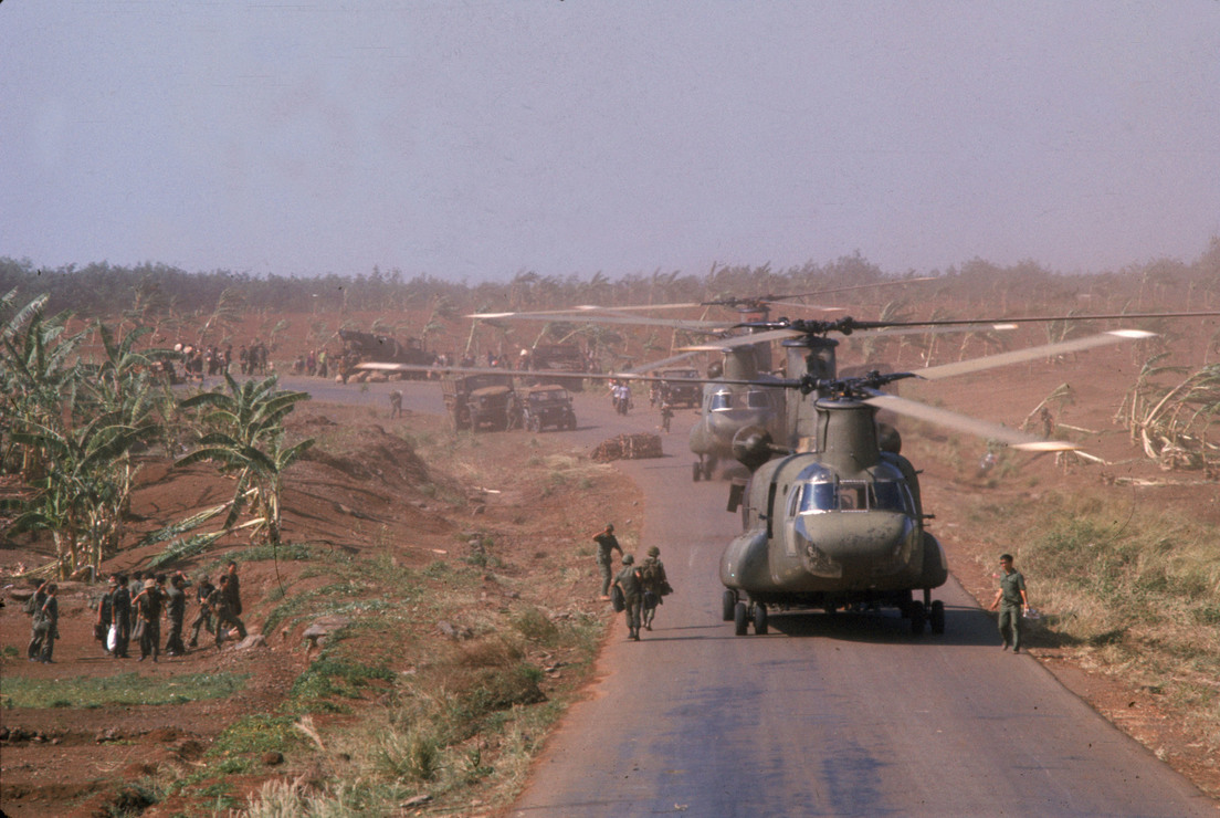 Salida apresurada de tropas estadounidenses de Saigón, Vietnam, abril de 1975. Dirck Halstead / Gettyimages.ru