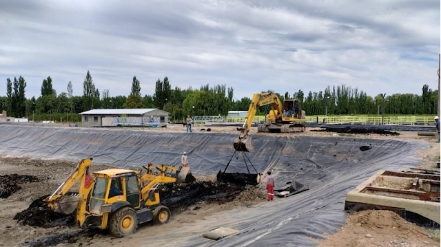 Obras de la planta cloacal de Cinco Saltos