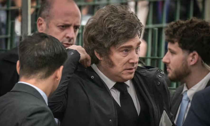 (JUAN MABROMATA/AFP)