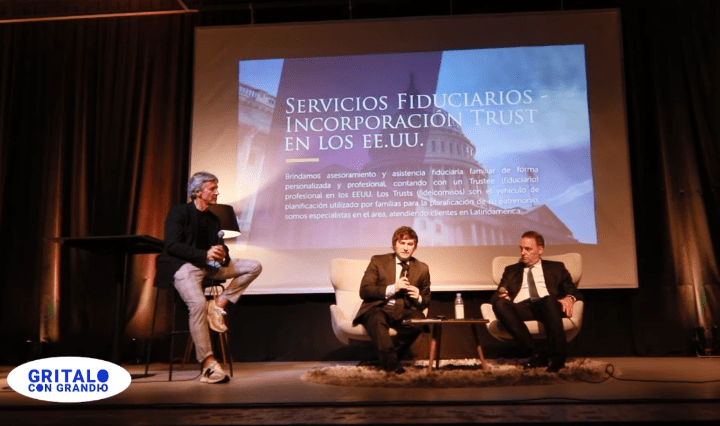 Milei y Adorni chez Grandío (Fotos El Disenso).