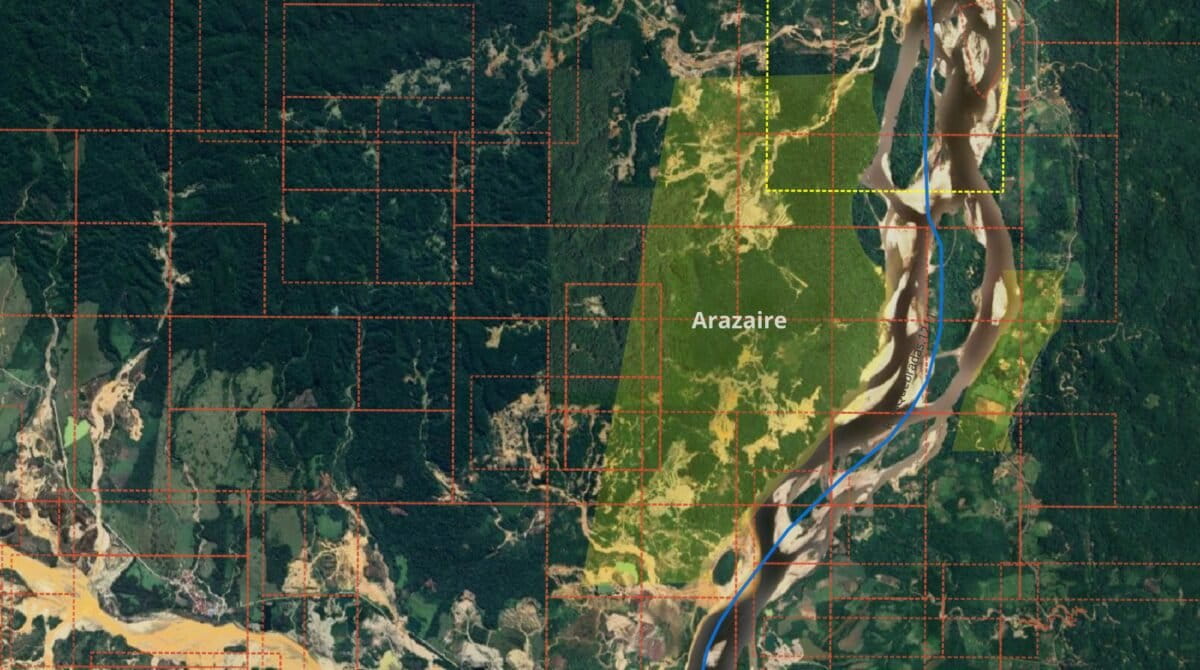 Al menos 11 concesiones que se superponen con la comunidad nativa de Arazaire también se encuentran sobre los ríos. Foto: Google Earth – Ingemmet