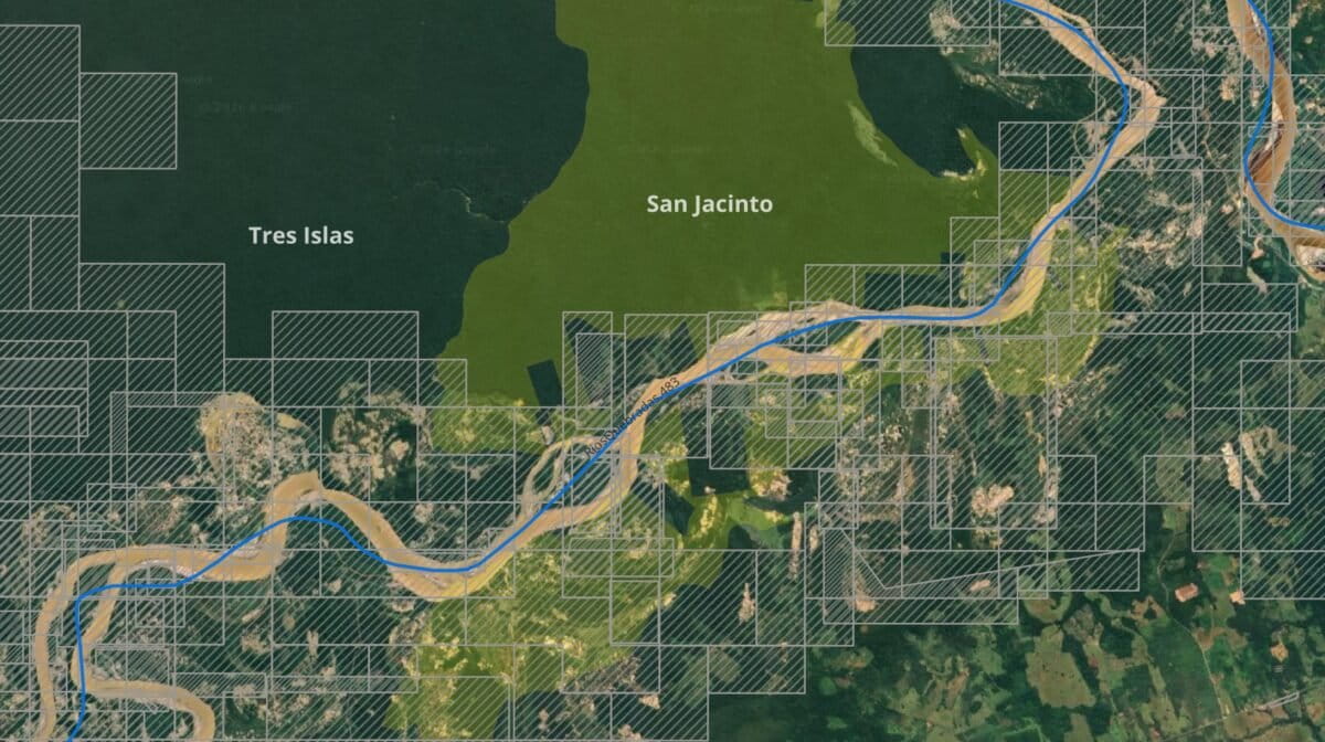 San Jacinto, pueblo de la etnia shipibo conibo, tiene más de 900 hectáreas que estarían siendo ocupadas por concesiones. Foto: Google Earth – Ingemmet