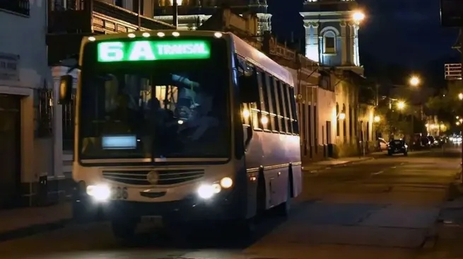 Salta se quedó sin ómnibus nocturnos desde el pasado domingo y SAETA fue intimada a volver con los servicios.