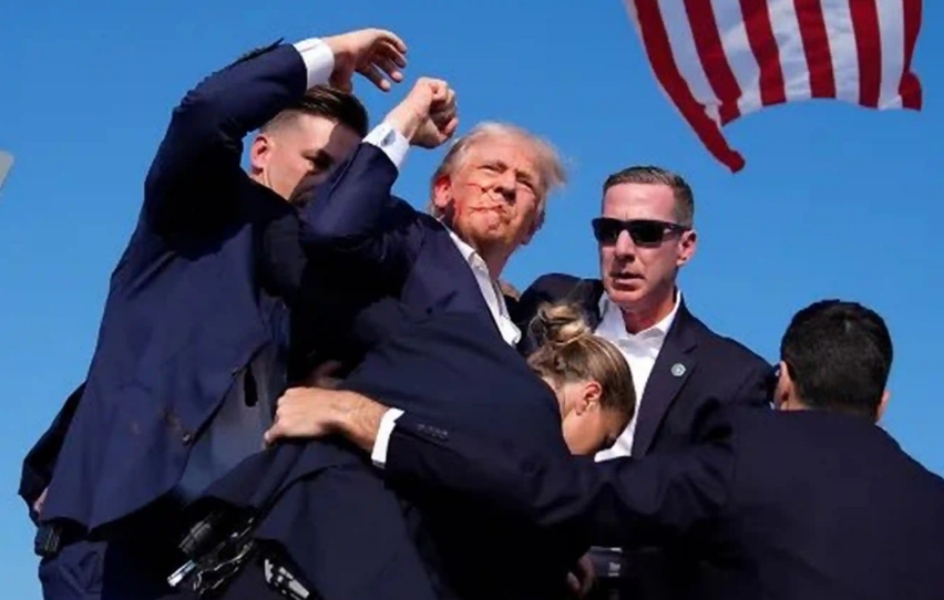 Ataque a Donald Trump en 2024 en el mitin de Butler en Pensilvania © Imagoeconomica