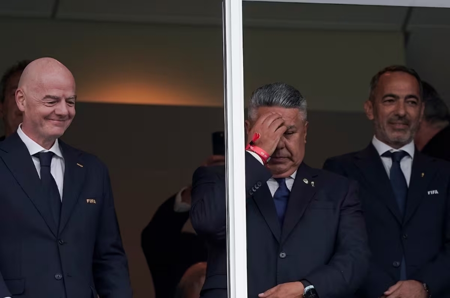 Claudio “Chiqui” Tapia y el presidente de la FIFA, Gianni Infantino, juntos en el mundial de fútbol Aníbal Greco / Enviado Especial - LA NACION
