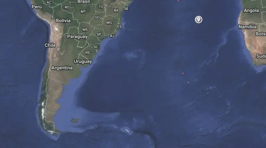 Santa Elena, Ascensión y Tristán da Cunha, un territorio de ultramar británico cercano a África, forma parte de la explotación de la zona económica exclusiva argentina lindante a las islas Georgias del sur.