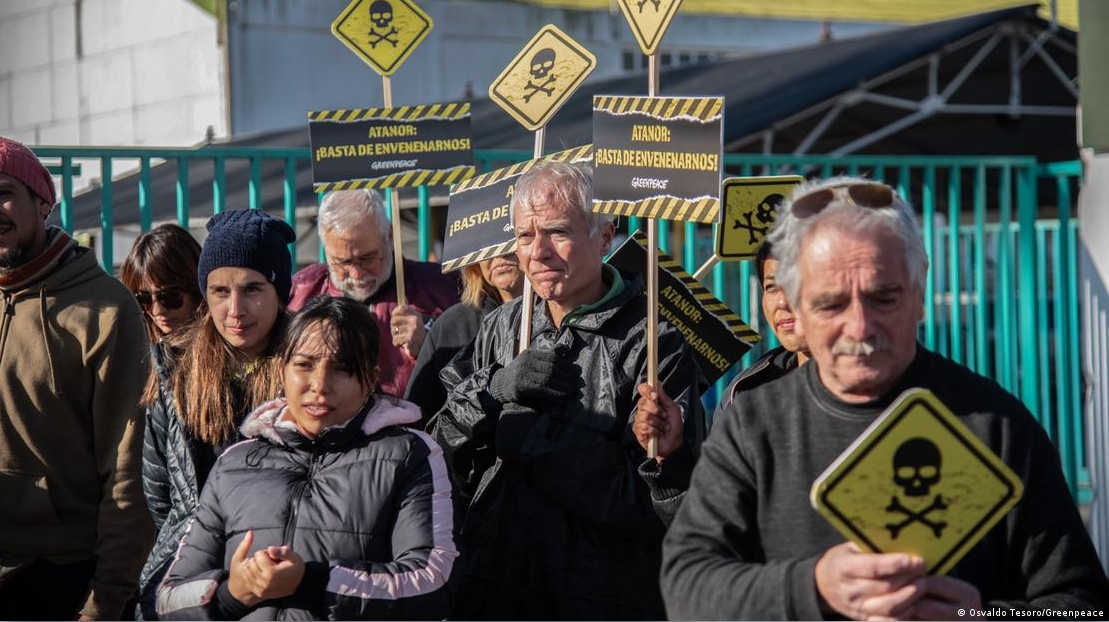 Durante años, los vecinos convivieron con olores, episodios de contaminación y temor por los posibles efectos sobre su salud y el agua que consumen.Imagen: Osvaldo Tesoro/Greenpeace