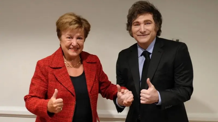 https://www.eldestapeweb.com/