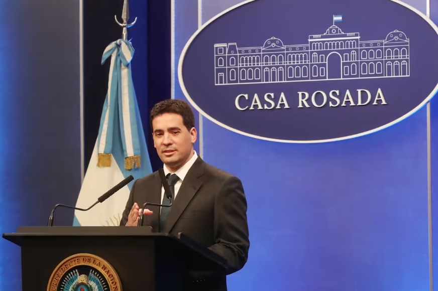 El vocero presidencial, Adrián Ravier, reconoció una maniobra del Gobierno con la obra pública para lograr el equilibrio fiscal Presidencia