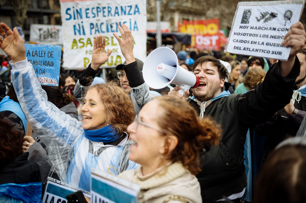 Las protestas en el Congreso contra los proyectos de ley que favorecen a los tecnorricos fueron masivas