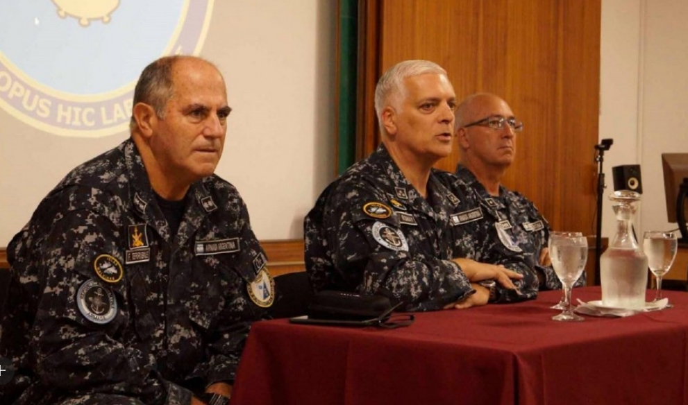 El jefe de la Armada, almirante Juan Carlos Romay.