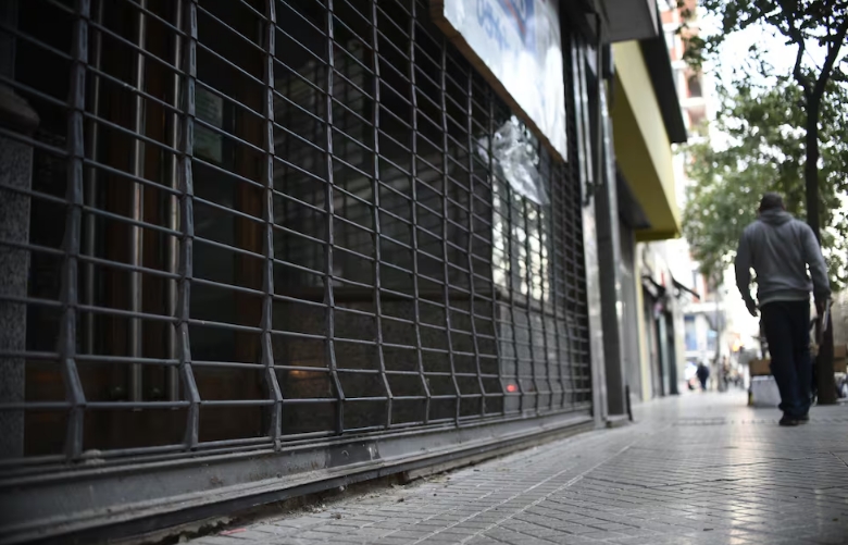 cierre de locales - Andres Macera