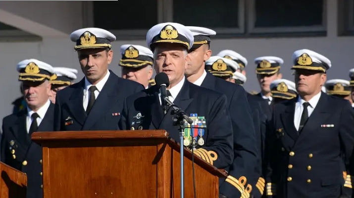 El jefe de la Armada, el almirante Juan Carlos Romay.