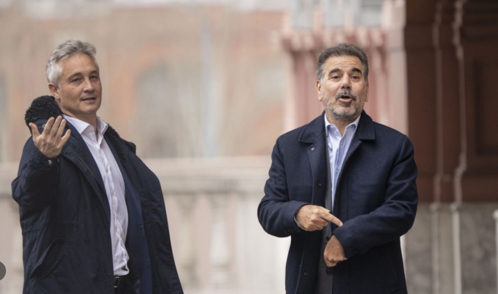 Los macristas Fernando de Andreis y Cristian Ritondo a la salida de la Casa Rosada. NA