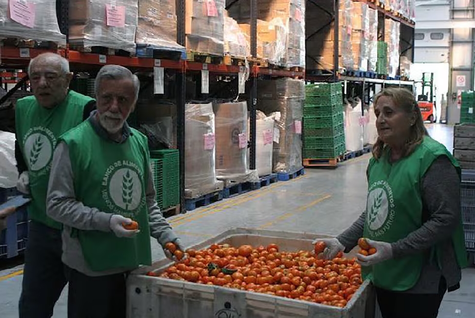 El Banco de Alimentos, una organización para rescatar comida en buen estado. Sin Credito