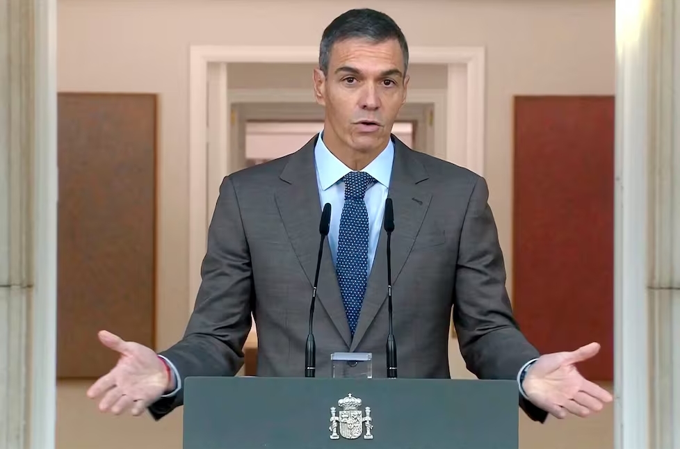Sánchez anunció el adelantamiento de las elecciones tras un fin de semana de deliberación. AFP. AFP