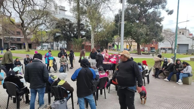 Hubo una charla sobre cuidados y una olla popular