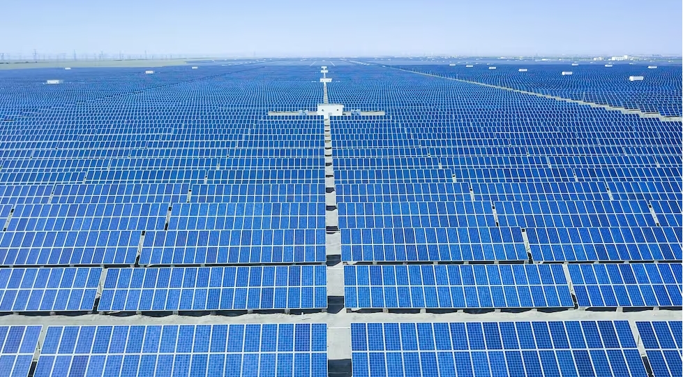 Planta de energía solar en China En la provincia de Gansu está el parque solar que utiliza sales fundidas. Gentileza -