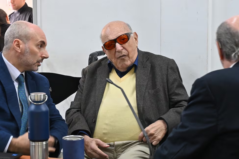 Juan Ronaldo Tasselkraut, ex gerente de Mercedes Benz. GUS MOLFINOO