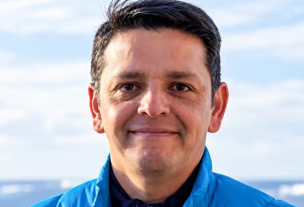 César Lencina Imagen Web